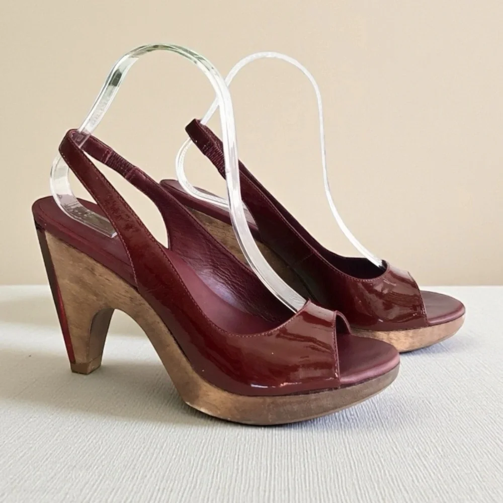 Kenneth Cole NY Burgundy Heels